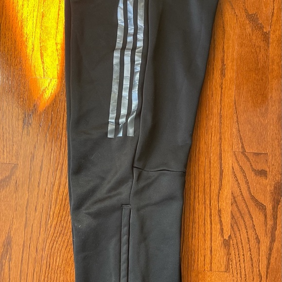 Adidas Youth Boys Athletic Soccer pants - Picture 2 of 5